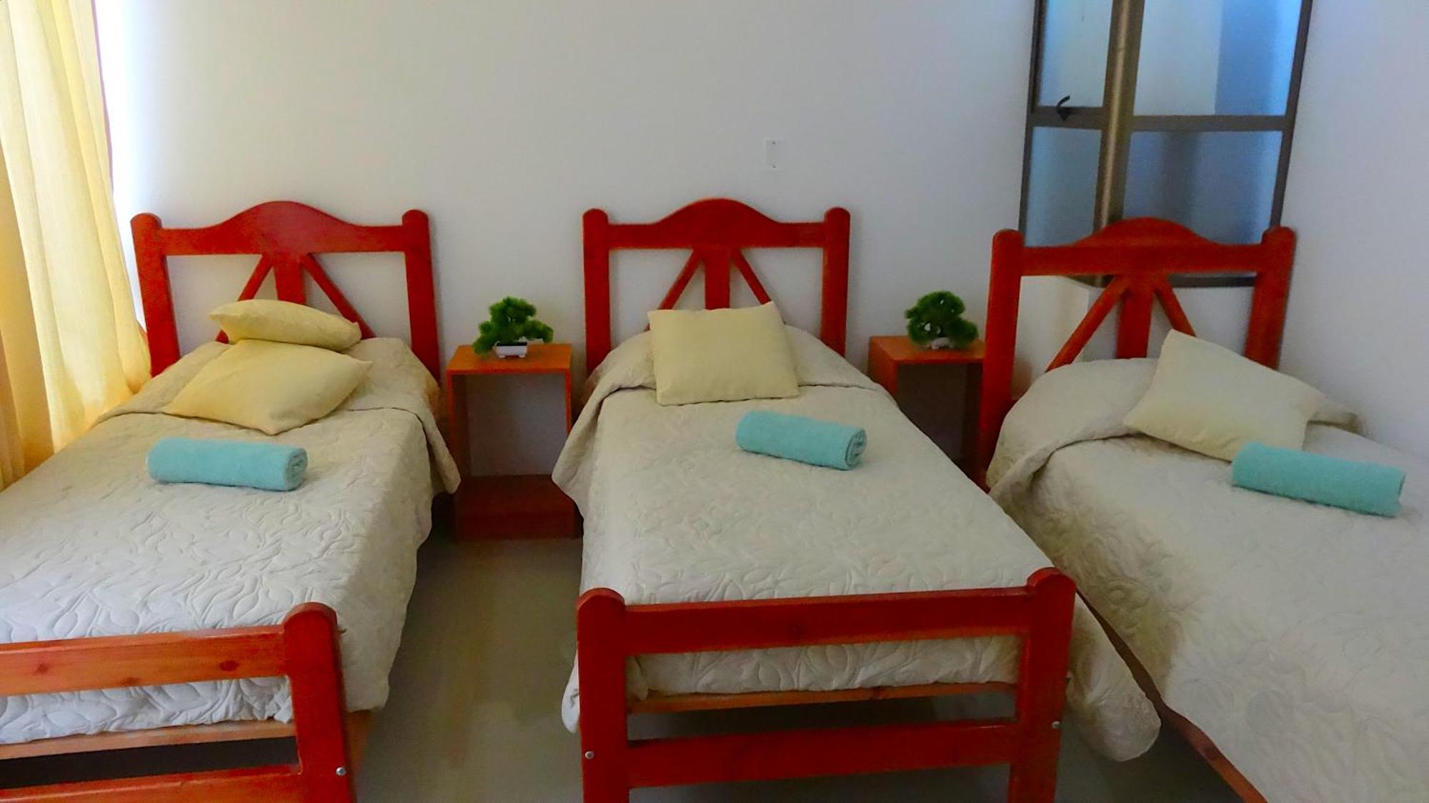Hostal Lecher อิกิเก ภายนอก รูปภาพ