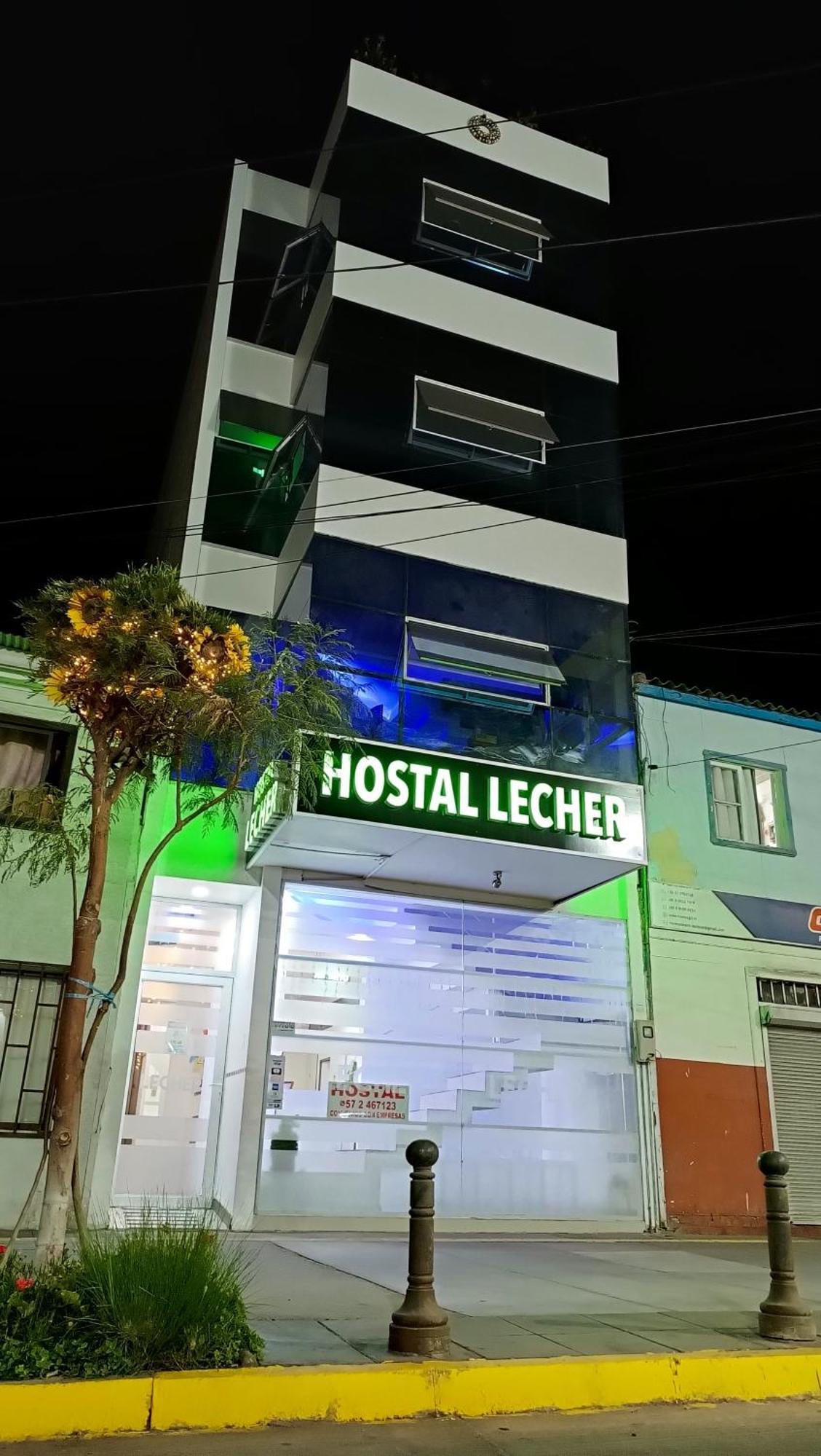 Hostal Lecher อิกิเก ภายนอก รูปภาพ